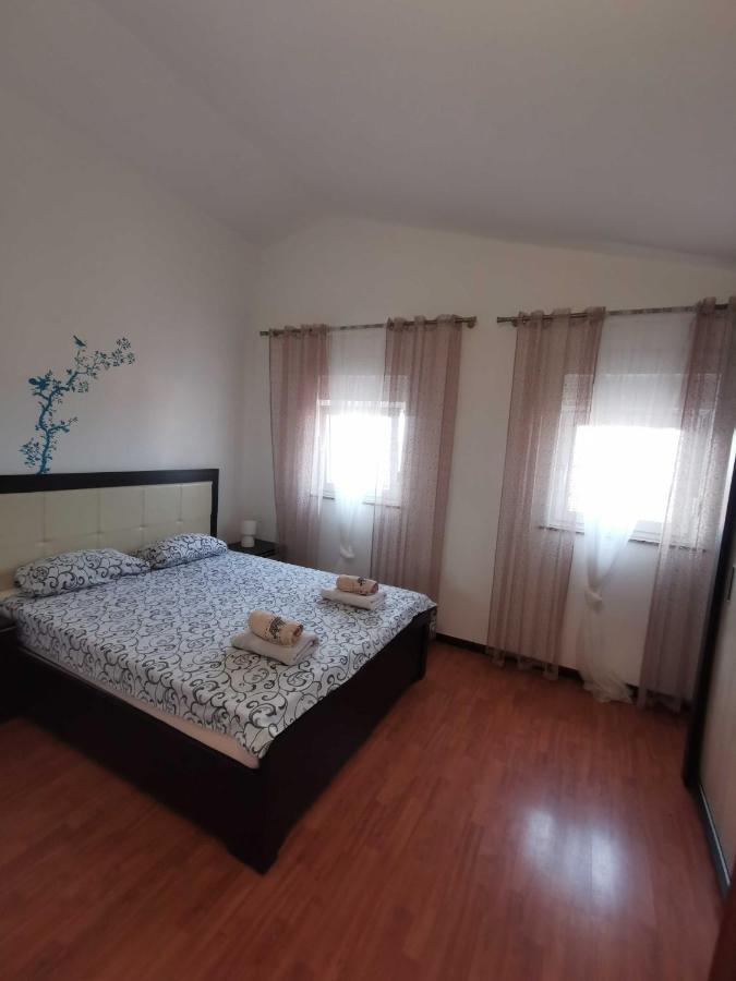 Apartmani Viktorija Fažana Εξωτερικό φωτογραφία