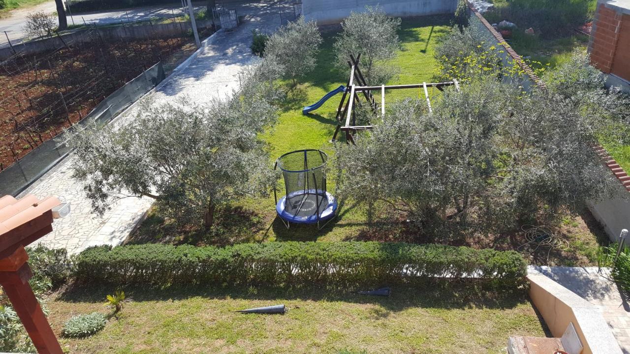 Apartmani Viktorija Fažana Εξωτερικό φωτογραφία